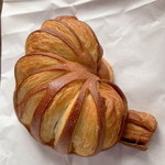 コムン - クロワッサンデピス