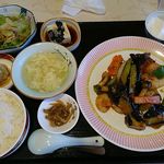 台湾料理　大宝 - エビと那須のピリ辛炒め
