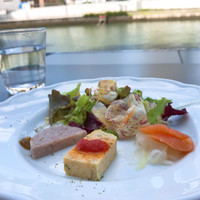 ボーン グランデ アリア - 前菜3種盛り合わせ
