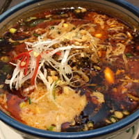 中国料理 盤古殿 新横浜プリンスホテル店 - 担々麺。胡麻が濃厚で辛さもちょうどいい感じ。