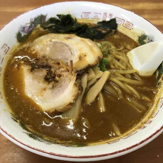 カレーらーめん じぇんとる麺 伊達店 （じぇんとるめん） - 伊達紋別
