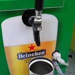 森のビアガーデン - ハイネケンがあります！