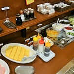 レストラン 花茶屋 - 料理写真:おかず（一部）・サラダ・デザート