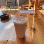 銭楽 - ドリンク写真:バナナヨーグルトスムージー