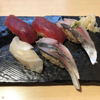 豊鮨 - お好みの「天然インドマグロ生 赤身」400円×2、「赤あじ」280円、「しめさば」320円、「クエ昆布締め」480円