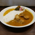 カレー&オリエンタルバル 桃の実 - 