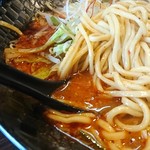 麺屋 燦鶴 - こーんな感じの激辛スープでーす。