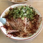 天下一品  - チャーシュー麺(大)赤