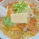 麺ぽーかろぅ - バジルが乗ってますね。ハバネロは生なんだー！