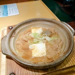 丸屋 - もつ煮込み