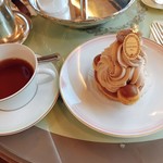 ラデュレ サロン・ド・テ 銀座三越店 - 