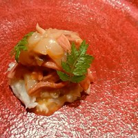 佐賀牛 Sagaya 銀座 - 佐賀牛ヒレ肉とホタテの昆布締め
