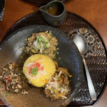 旧ヤム邸  - 綺麗な盛り合わせ