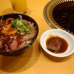 Yakiniku Kumano - ローストビーフ丼 780円+税