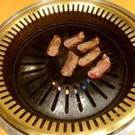 焼肉　熊野 - こだわり牛カルビ 580円+税