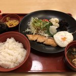 ジョイフル - 七種の和朝食603円料理全景。