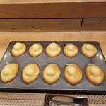 SUGALABO - 焼きたてマドレーヌ