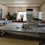 亀恵食堂 - 小上がり席