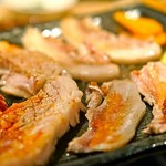 サムギョプサル専門店 金ちゃん - 