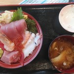 Osakana Ichiba Okasei - 女川丼1300円