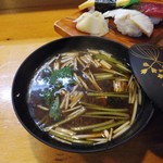 Sushi tatsu - すしセット(あら汁)