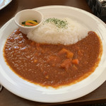 大正浪漫喫茶室 - 1日分の野菜がとれる赤カレー