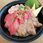 清水港　みなみ  - ぜいたく鮪丼(1180円)
