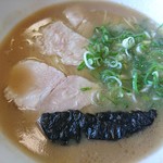 麺屋 ぷいぷい - とろみのあるラーメン