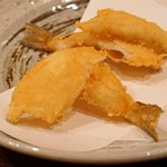 Akita Tempura Mikawa - 鱚　半分は塩で、あとの半分は天汁で