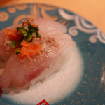 廻転寿司弁慶 新潟ピア万代店 - かわはぎ肝乗せ