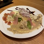 菜な - ポテトサラダ　フォアグラのソース