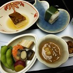 依山楼岩崎 - 砂丘長芋豆腐＋前菜＋かます笹巻寿司