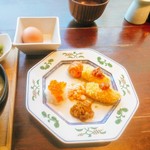レストラン酢重正之 - 豆腐カツ、イクラと大根おろし、梅干し、シャケ