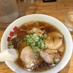 旭川ラーメン番外地 - 正油ﾁｬｰｼｭｰﾒﾝ900円