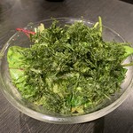 板前焼肉 赤と霜 - 海苔サラダ