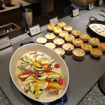 ブッフェアンドカフェ スロープサイドダイナー ザクロ - 