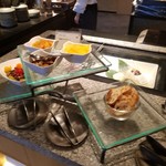 ブッフェアンドカフェ スロープサイドダイナー ザクロ - 