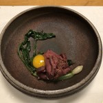 鰻はし本 - 西粟倉村エーゼロの鹿肉トリュフオイル和え