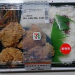 セブンイレブン - 料理写真:若鶏の唐揚弁当（生姜醤油仕立て）