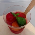 選果工房 - トマトのシロップ漬け