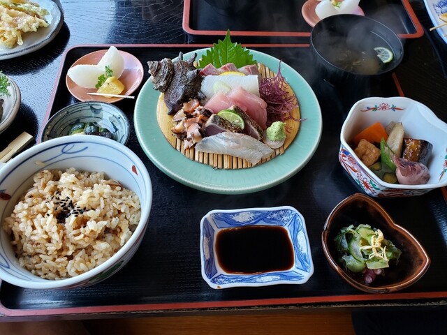 いそ萬 いそまん 越ケ浜 魚介料理 海鮮料理 食べログ