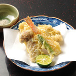 三田 山田屋 - はもと松茸の天ぷら