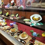 三木サービスエリア レストラン - サンプルケース
