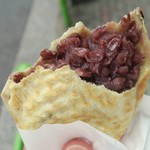 柳屋 - ・「たい焼き(¥160)」の断面。