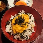 りょうりや 御旅屋 - 大間の雲丹