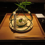 馳走なかむら - 手渡される膳、先付