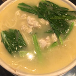 八重洲大飯店 - 鷄の煮込みそば