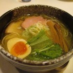 ラーメンにっこう - 日香麺　清香(塩)大盛(930円)