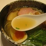 ラーメンにっこう - スープ