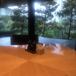 ORIGAMI - 席からの風景。台風直撃の時に不謹慎ですが。。
